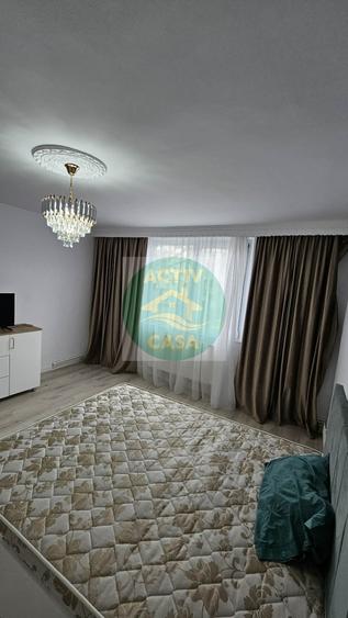 Garsonieră în Est