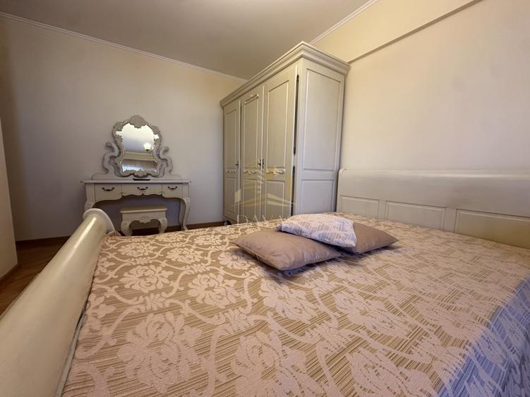 Apartament cu 3 camere decomandat, mobilat în Mărăști