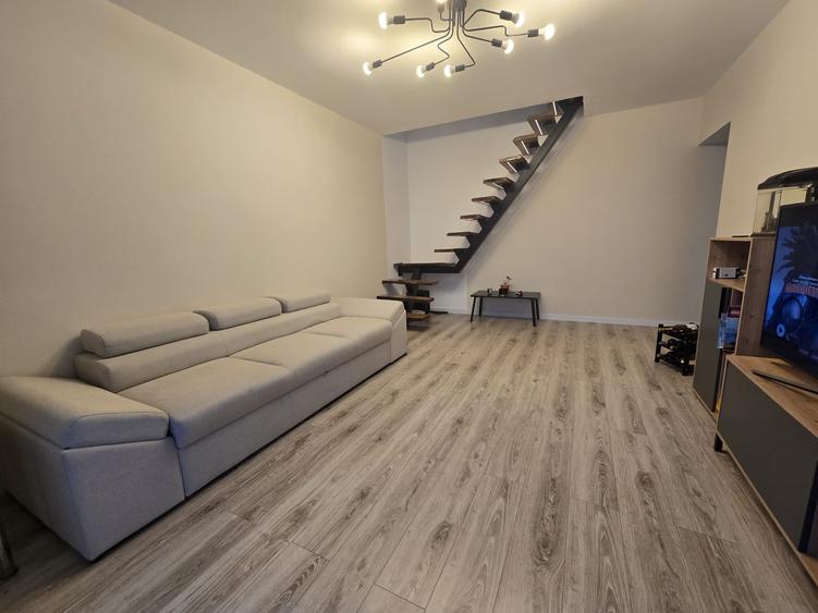 Apartament cu 4 camere decomandat, mobilat în Popas Păcurari