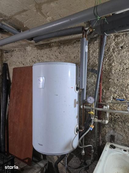 Casă cu 4 camere cu Teren 608 Mp în Livezile