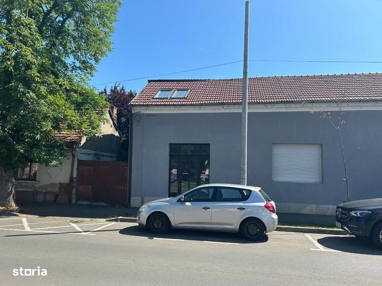 Spatiu comercial central ,str Mihai Eminescu - 7