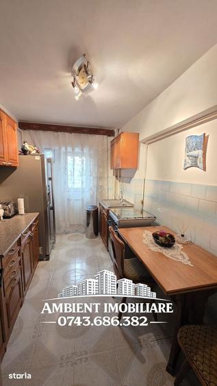 Apartament cu 3 camere, mobilat în Gară