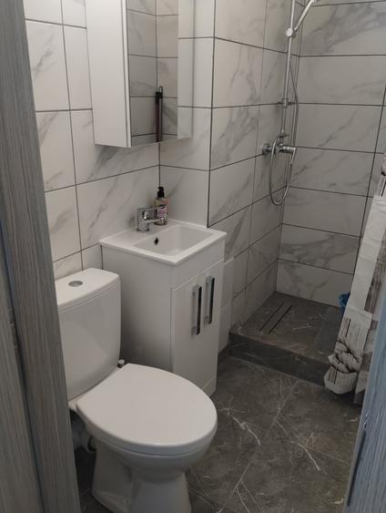 Garsonieră semidecomandată în Titan