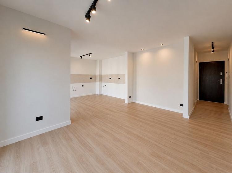 Apartament cu 2 camere semidecomandat în Exterior Vest