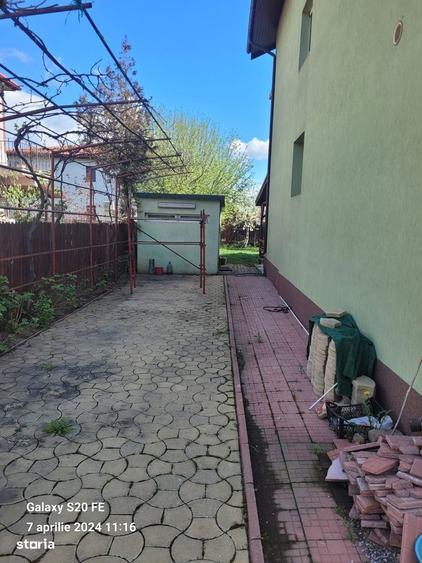 Casă cu 6 camere cu Teren 511 Mp în Central