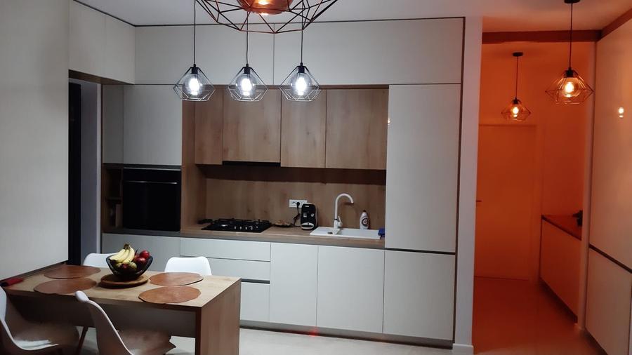 Apartament cu 2 camere semidecomandat în Giroc