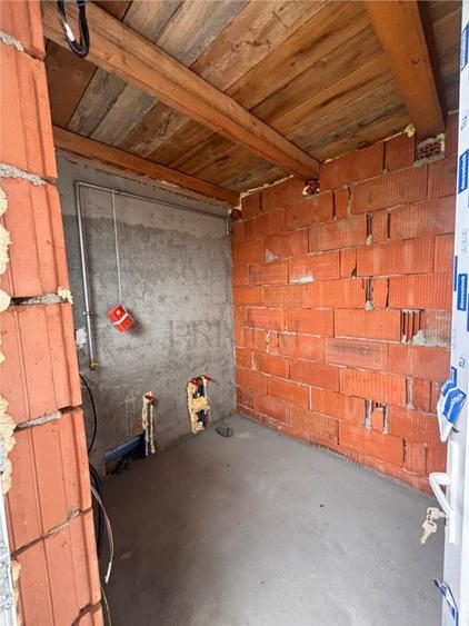 DUPLEX PREMIUM DESPARTIT PRIN GARAJ. MOSNITA NOUA. 4 CAMERE - 6