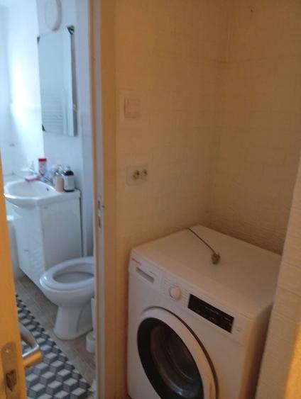 Apartament cu 2 camere decomandat în Sâmbăta de Sus