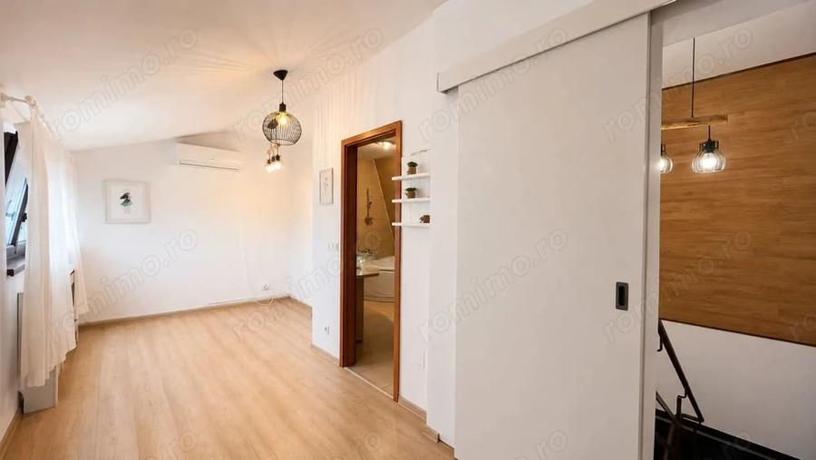Casă cu 7 camere cu Teren 1800 Mp în Braytim