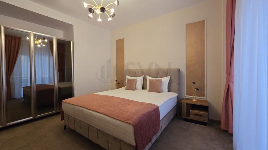 Apartament cu 3 camere decomandat, mobilat în Armeneasca