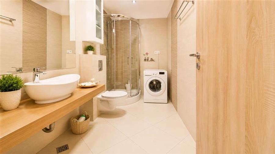 Garsonieră decomandată, mobilată în Tractorul