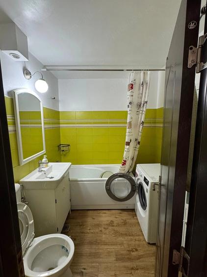 Apartament cu 2 camere decomandat în Grigorescu