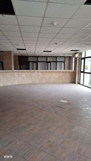 Spațiu comercial, de 814 mp, în Lugoj