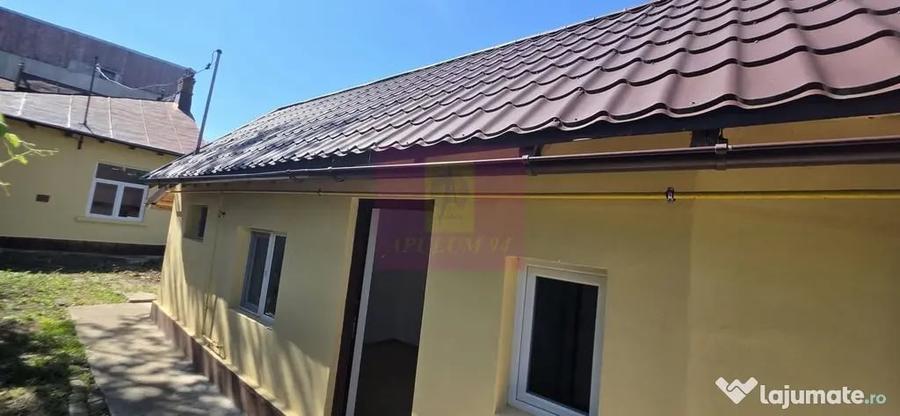 Casă cu 2 camere cu Teren 125 Mp în Central