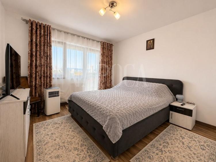 Casă individuală cu 5 camere cu Canalizare în Iris