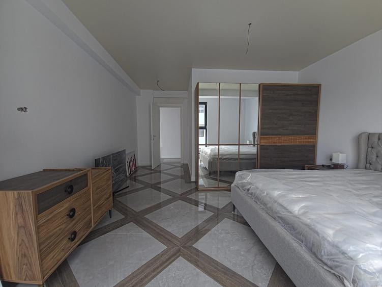 Apartament cu 2 camere decomandat în Tomis Plus