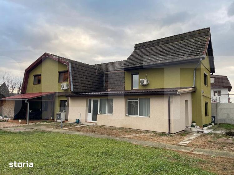 Casă cu 5 camere cu Teren 350 Mp în Ronaț