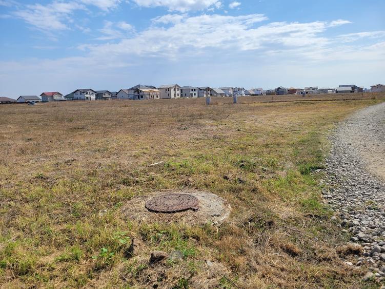 Teren Construcții intravilan de 7864 mp, în Central