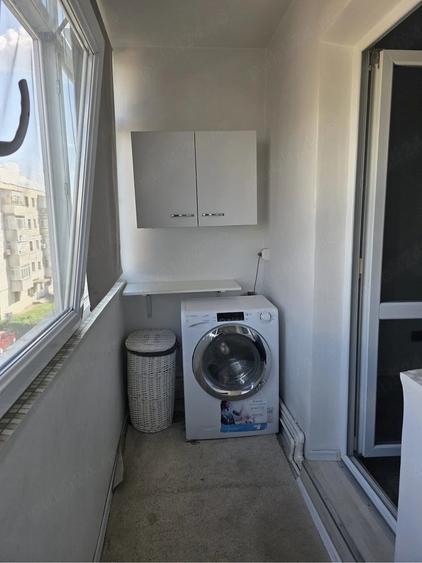 Apartament cu 2 camere semidecomandat în Letea