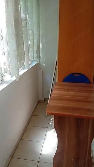 Garsonieră decomandată în Dorobanți