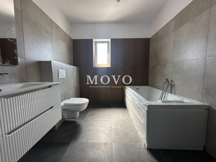 Duplex cu 4 camere cu Canalizare în Săcălaz