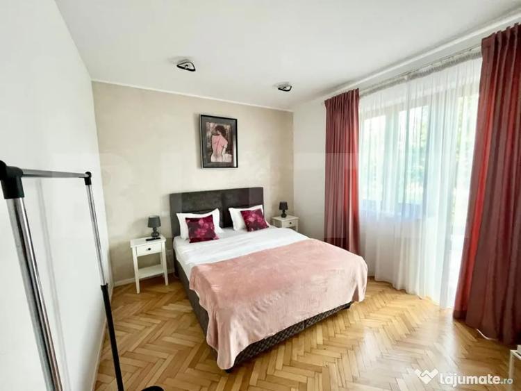 Garsonieră decomandată în Central