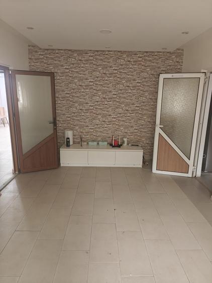 Spațiu comercial, de 75 mp, în Alexandru cel Bun