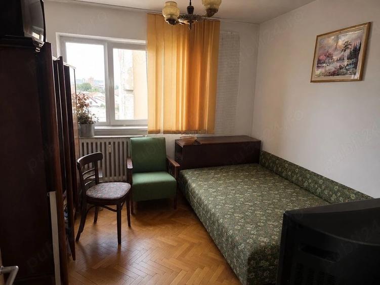 Apartament cu 2 camere decomandat în Exterior Vest