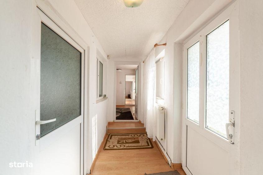 Casa parter + 3.055 mp teren in Costesti - 5