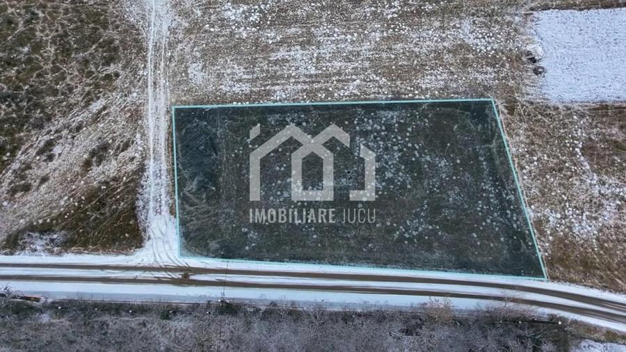 Teren de 925 mp, în Jucu