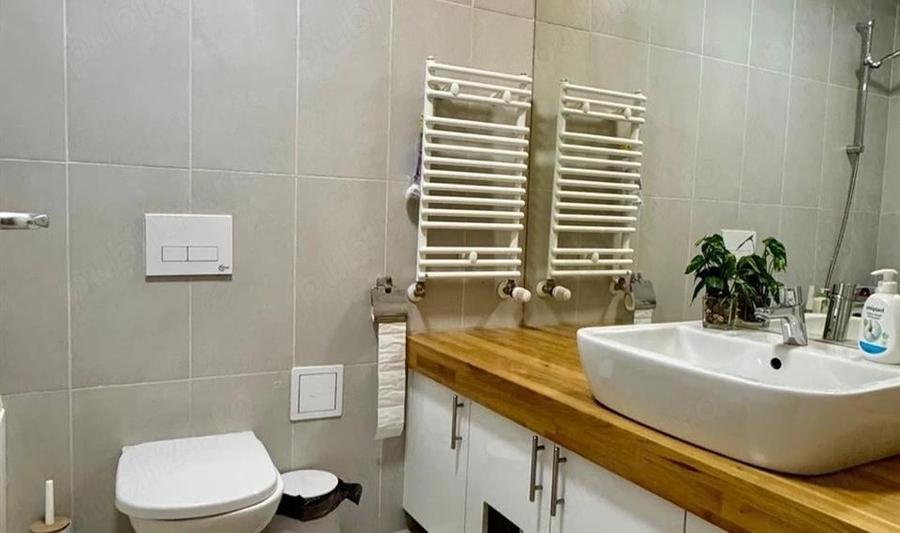 Apartament cu 2 camere semidecomandat în Pantelimon