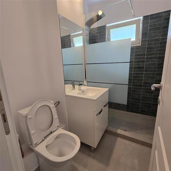 Apartament cu 2 camere decomandat în Dacia