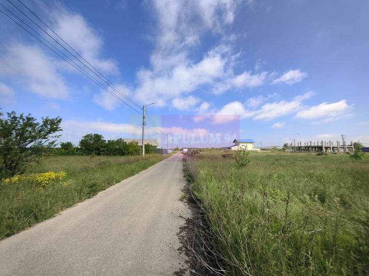 Teren Construcții intravilan de 750 mp, în 1 Decembrie