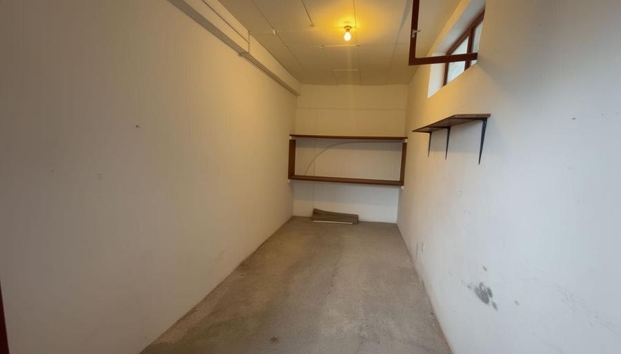 Apartament cu 3 camere semidecomandat în Câmpului