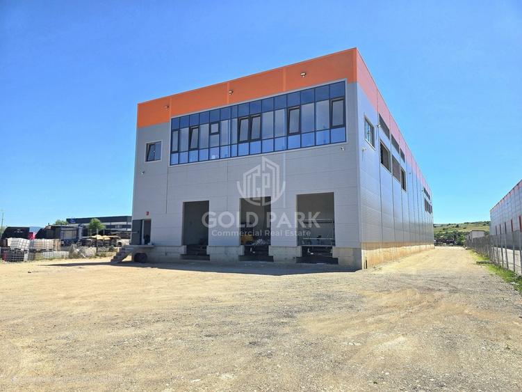 Spațiu industrial, de 2,000 mp, în Gilău