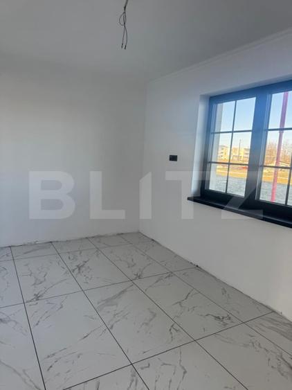 Spațiu comercial, de 72 mp, în Giroc