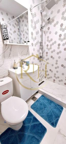 Apartament cu 2 camere semidecomandat, mobilat în Central