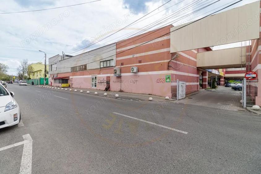 Spațiu comercial, de 182 mp, în Sebastian