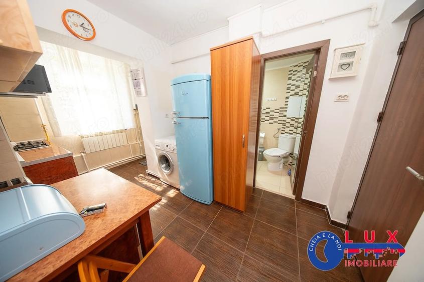 Apartament cu 2 camere decomandat în Neptun