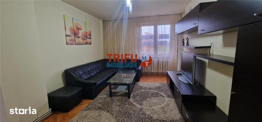 Apartament cu 4 camere decomandat în Lipoveni