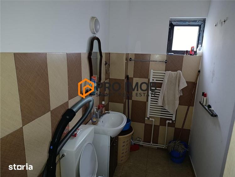 Casă cu 3 camere cu Teren 885 Mp în Vernești