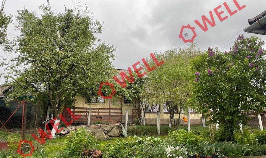 Casă cu 2 camere cu Teren 245 Mp în Est