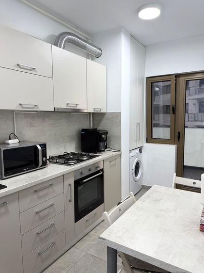 Apartament cu 2 camere în Mihai Bravu