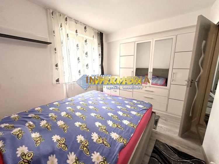 Apartament cu 2 camere semidecomandat, mobilat în Central