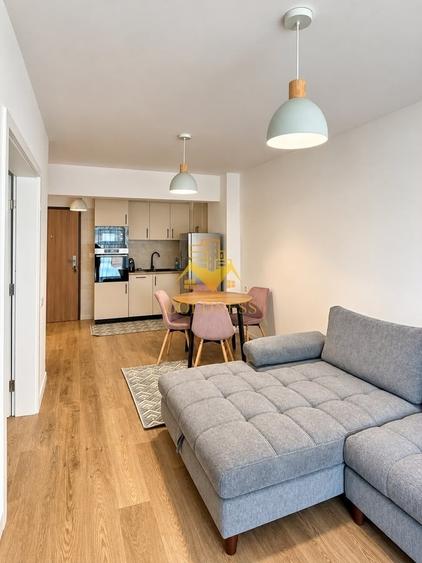 Apartament cu 2 camere semidecomandat în Central