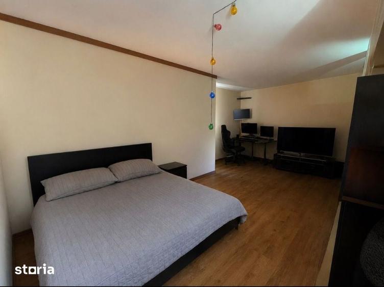 Casă cu 3 camere cu Teren 160 Mp în Central