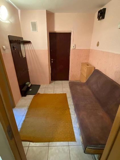 Apartament cu 2 camere semidecomandat, mobilat în Lujerului