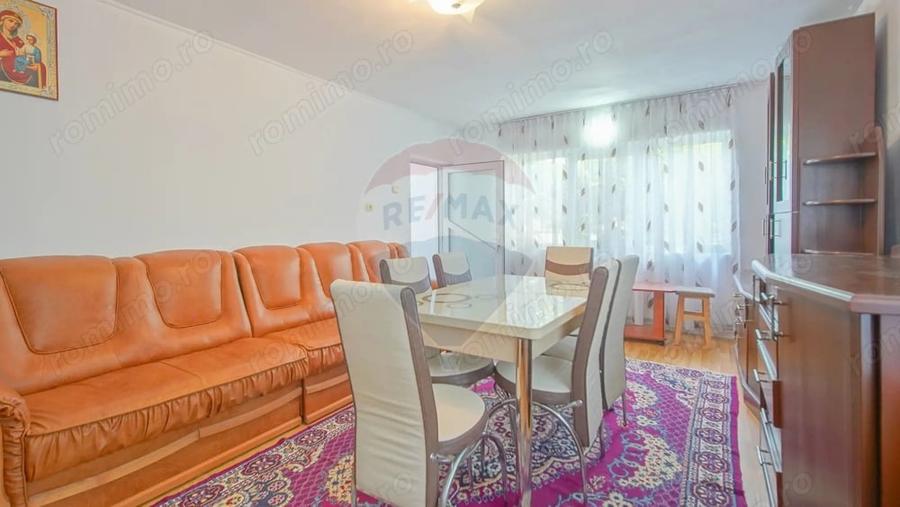 Casă cu Teren 168 Mp în Central