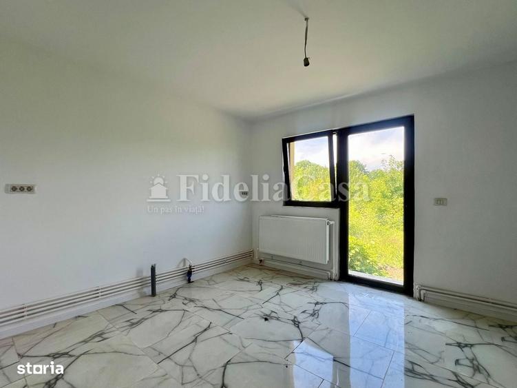 Casă cu 4 camere în Central