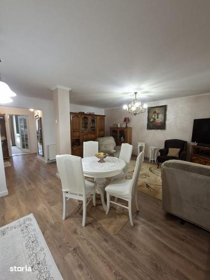Apartament 3 camere de vanzare, et. 4, 70 mp, zona Republicii - 3